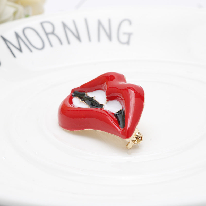 Women's red lips enamel alloy brooch